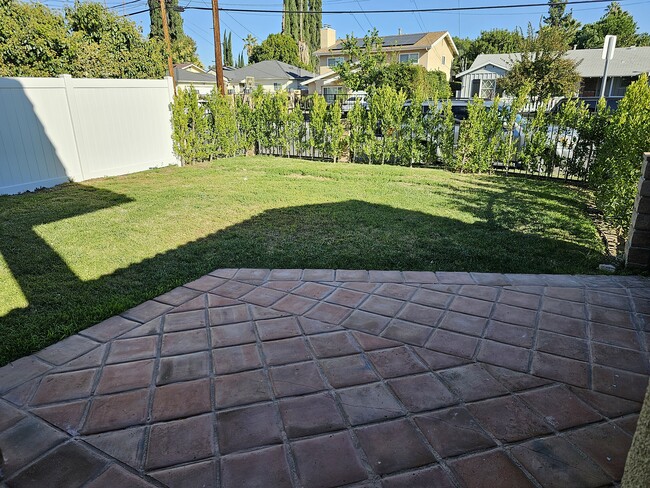 Front yard - 6527 Gaviota Ave