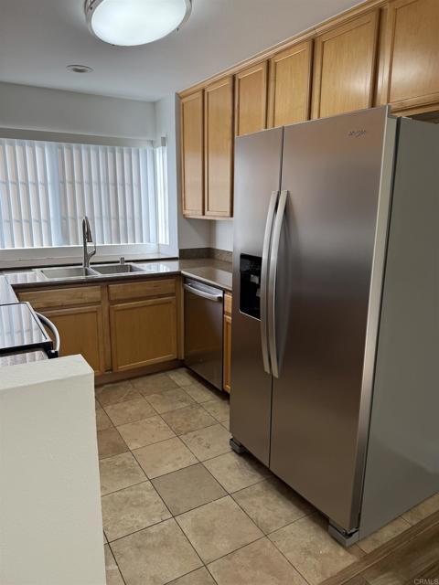 Building Photo - 3565 Grove St