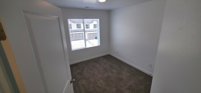 Building Photo - 4275 N 325 E