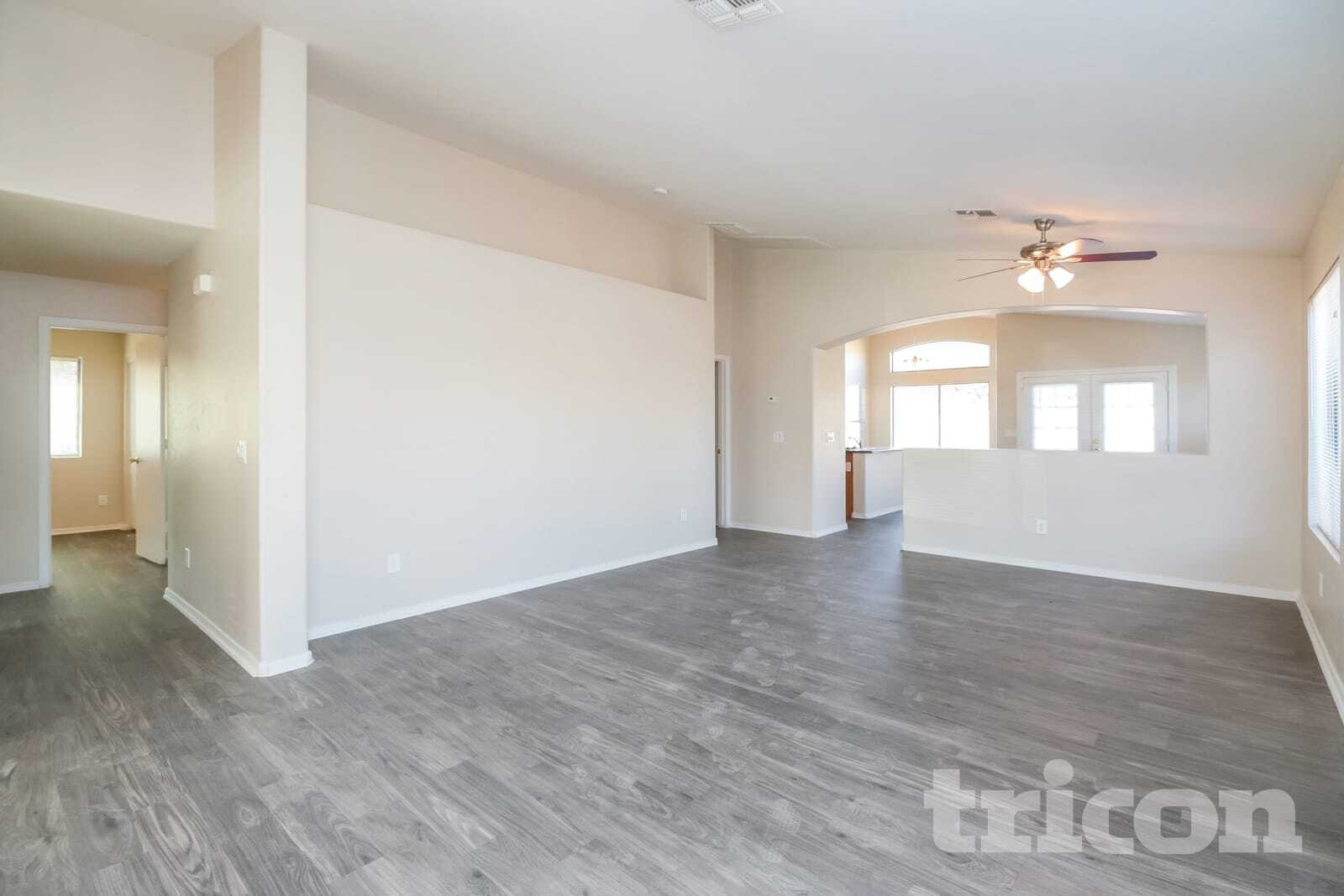 Building Photo - 1602 S 65th Glen