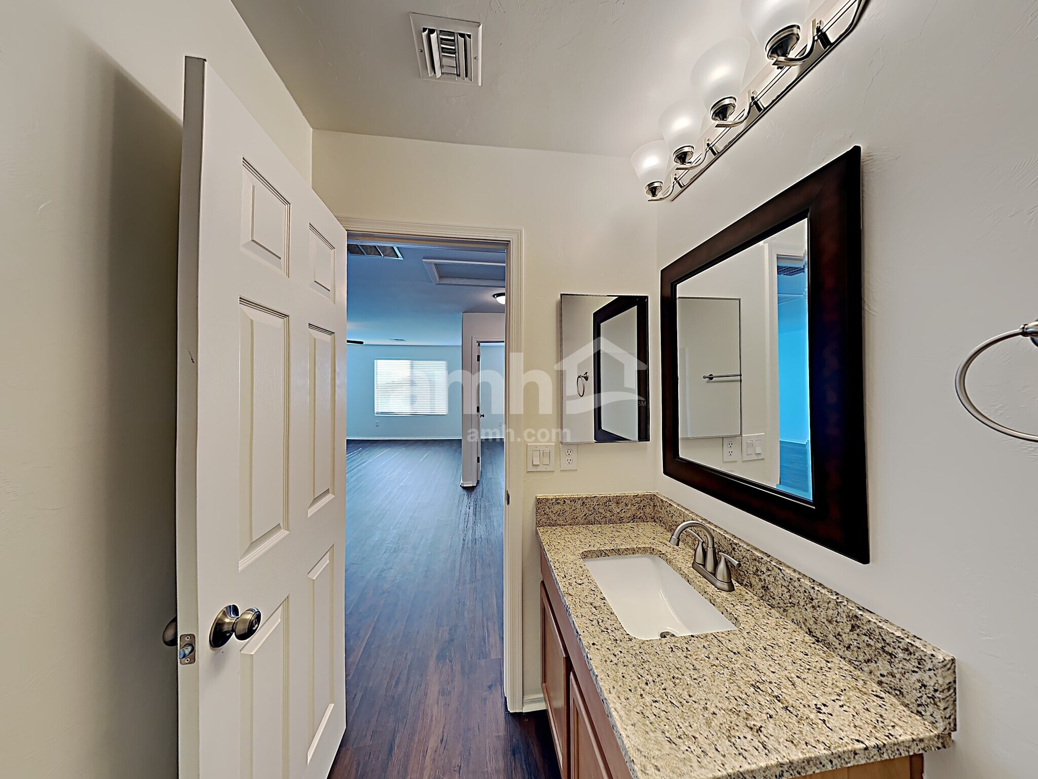 Building Photo - 18253 S Avenida Arroyo Seco