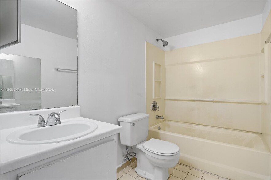 Building Photo - 6135 NW 186th St