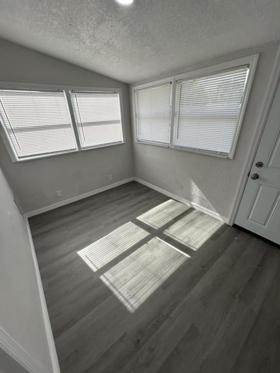 Building Photo - 2802 N 33rd St