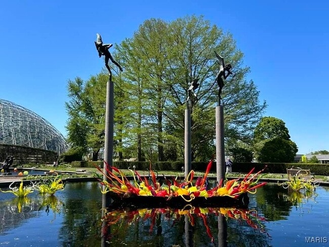 Building Photo - 4166 Russell Blvd