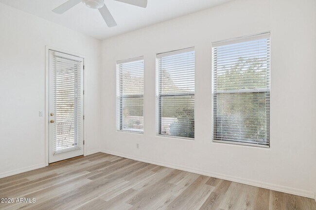 Building Photo - 7491 E Quien Sabe Way