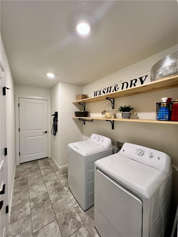 Building Photo - 253 Amber Dawn Ave