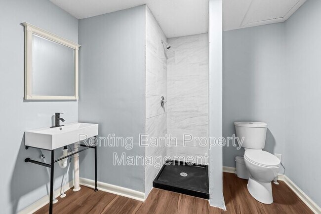 Building Photo - 6309 3rd Ave S