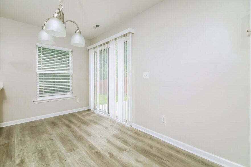 Building Photo - 2513 Quarry Ridge Ln