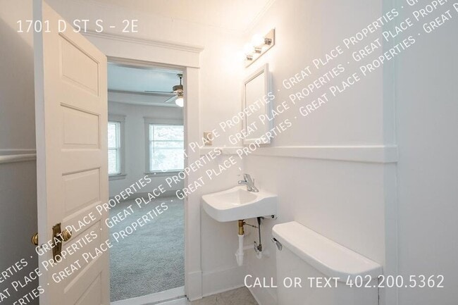 Building Photo - 1701 D St