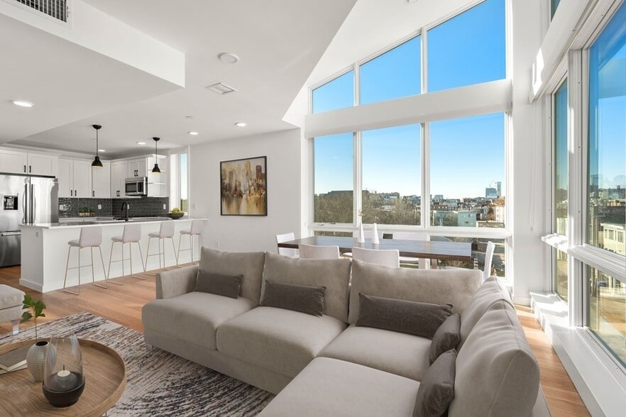 Building Photo - 175 Gove St