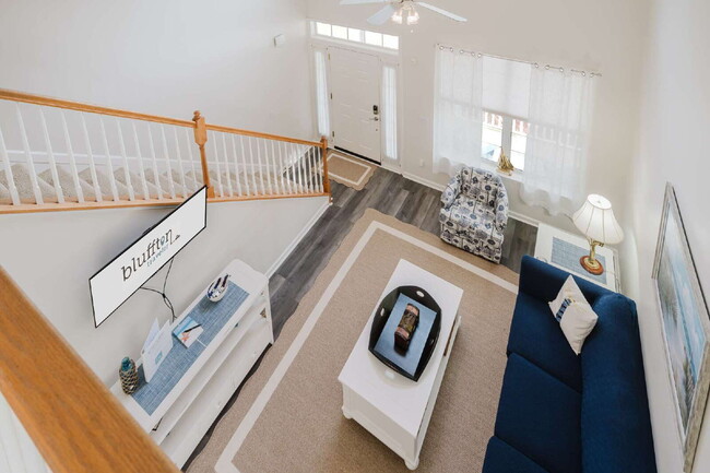 Building Photo - Furnished 3 Bedroom Home in Bluffton Park
