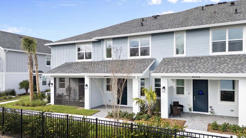 Building Photo - 4616 Longwood Lake Sq