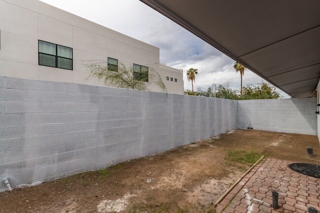 Building Photo - Pecan Grove Estates