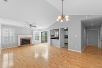 Building Photo - CONVENIENT AND AFFORDABLE