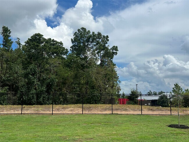 Building Photo - 17771 Misty Brk Ln