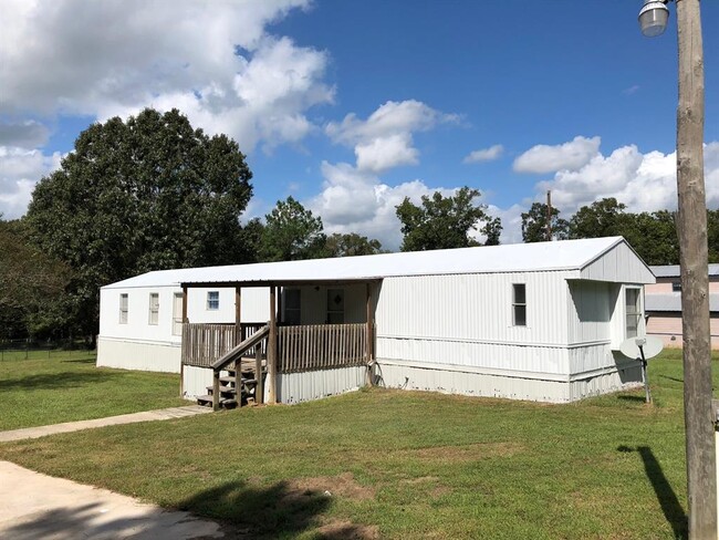 Primary Photo - 3074 FM 1486