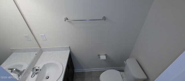 Building Photo - 124 Java Ln