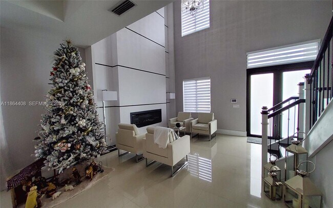 Building Photo - 14680 SW 17th St