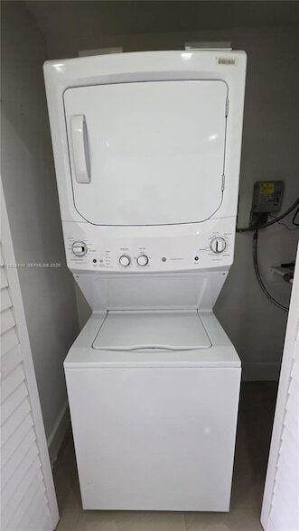 Building Photo - 13231 SW 17th Ln