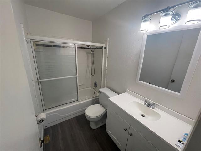 Building Photo - 701 S Hunters Glen Cir