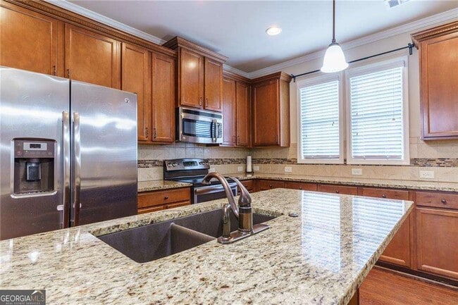 Building Photo - 1299 Hopkins Dr