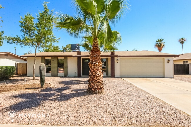 Building Photo - 3117 E Caballero St