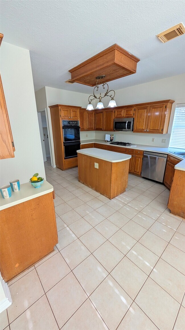 Building Photo - 4510 Chestnut Meadow Dr