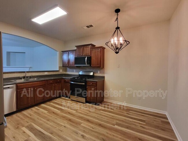 Building Photo - 52 Burns View Ct