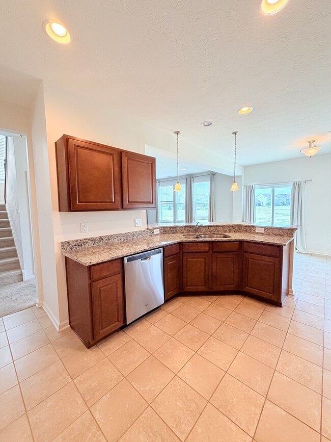 Building Photo - 2513 Shadow Bend Dr