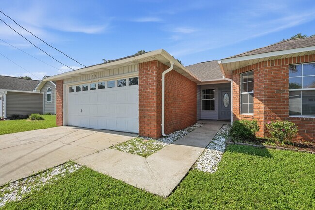 Building Photo - 955 Pacific Silver Ct