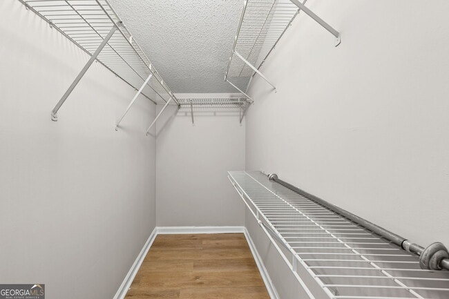 Building Photo - 5313 Waverly Trce