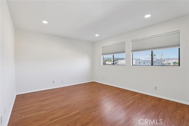 Building Photo - 1436 257th St