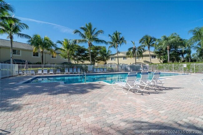 Building Photo - 2092 Pasa Verde Ln