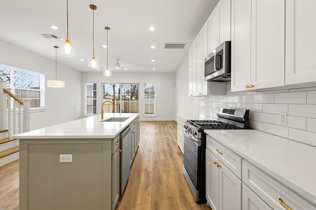 Building Photo - 1007 Mount Auburn Ave