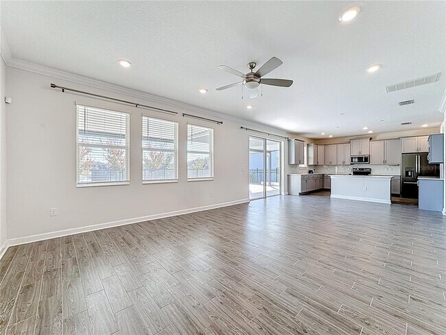 Building Photo - 11939 Satire St