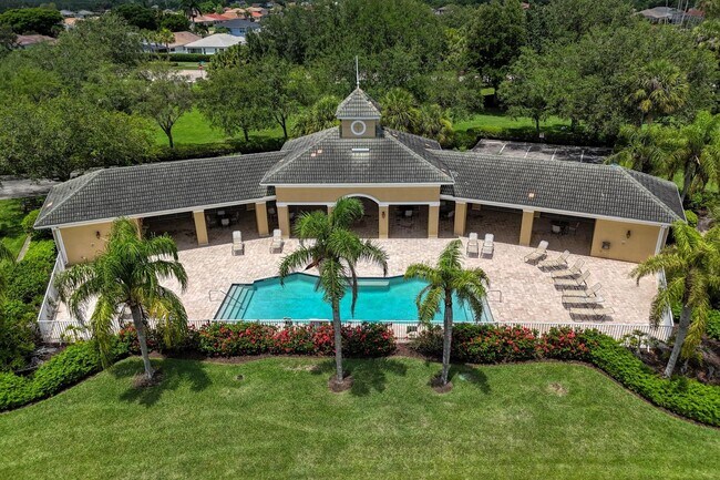 Building Photo - January Special offer 50% off First Month's Rent!  5 Bedroom In Cypress Cay in the Gateway Community