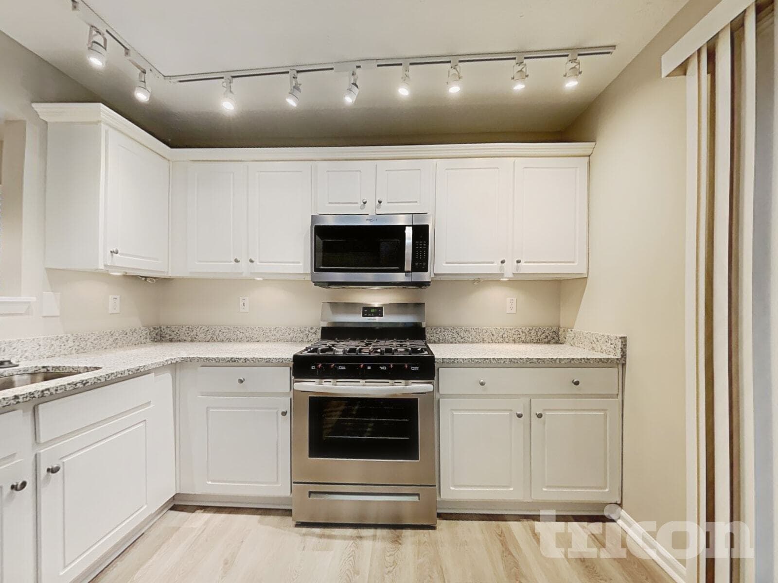 Building Photo - 129 Garden Walk