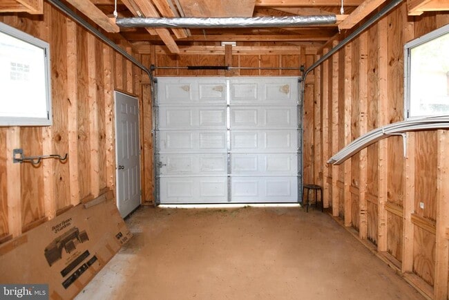 Building Photo - 3811 Forestdale Ave