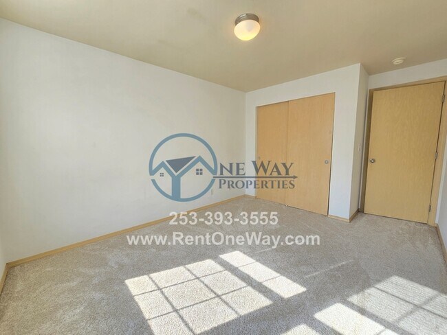 Building Photo - 18224 80th Ave Ct E