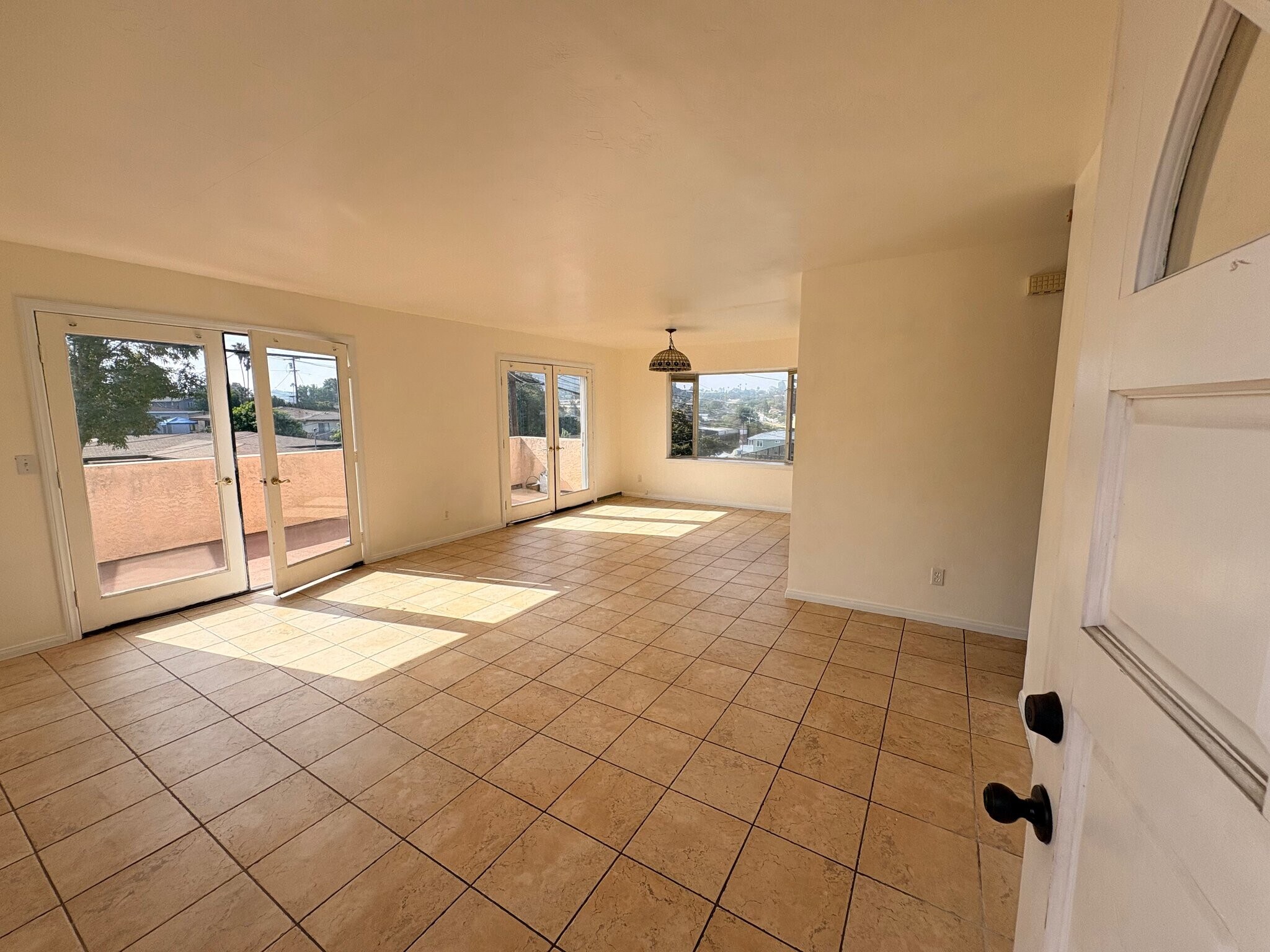Building Photo - 6052 Horton Dr
