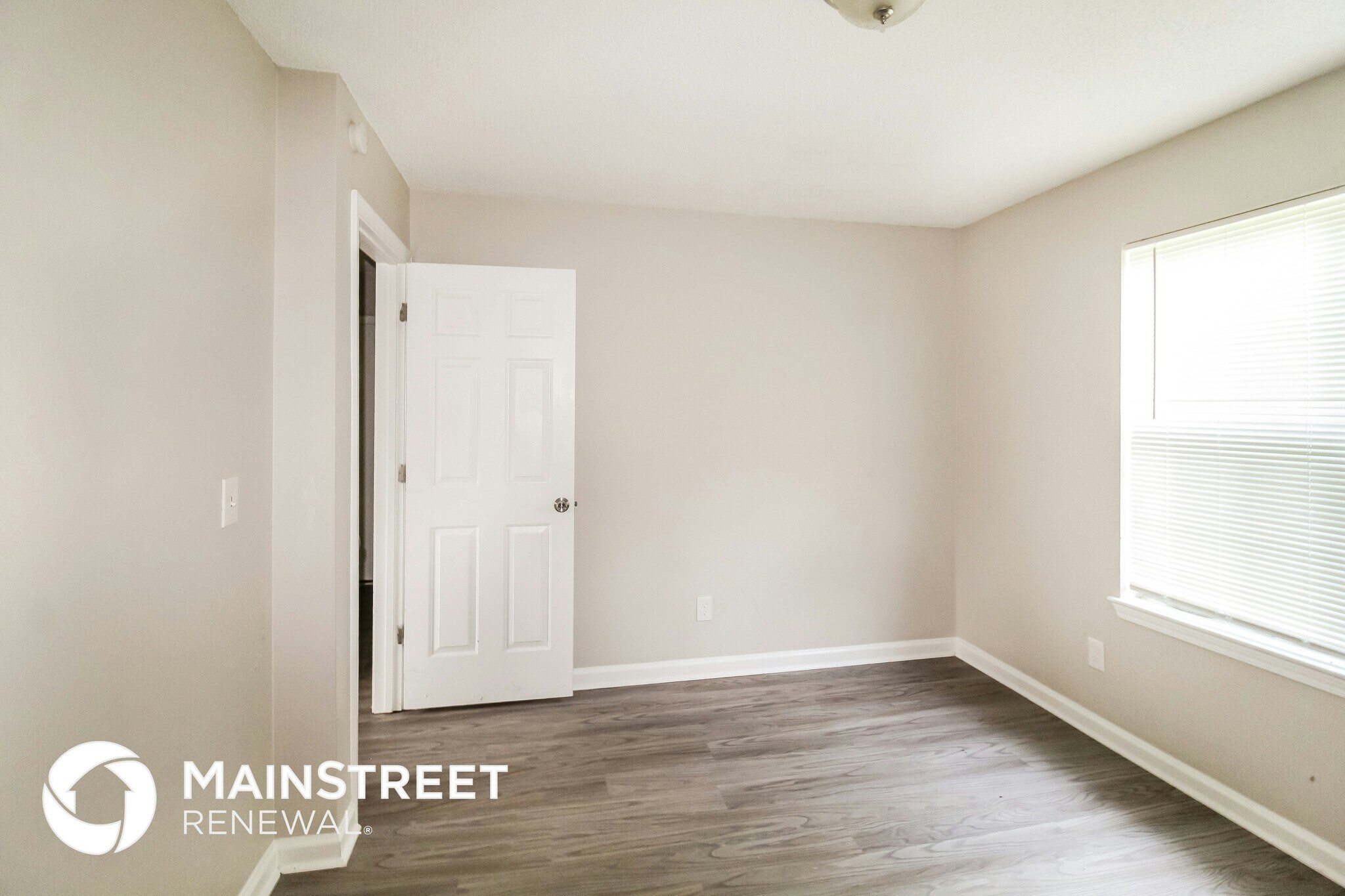 Building Photo - 4240 Ward Bluff Dr