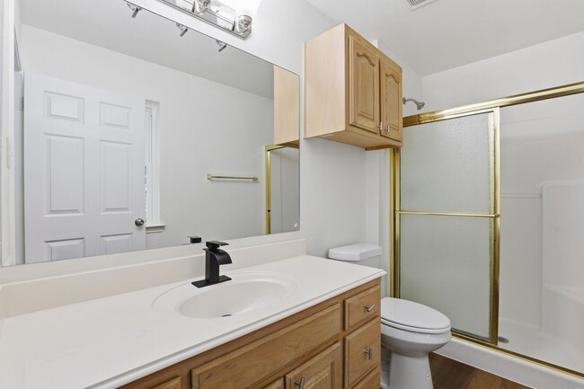 Building Photo - 1502 Sharron Ct