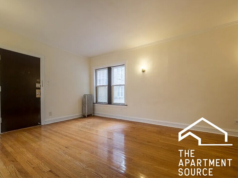 Building Photo - 4903 N Hoyne Ave