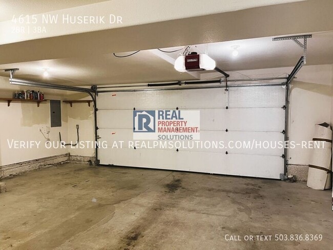 Building Photo - 4615 NW Huserik Dr