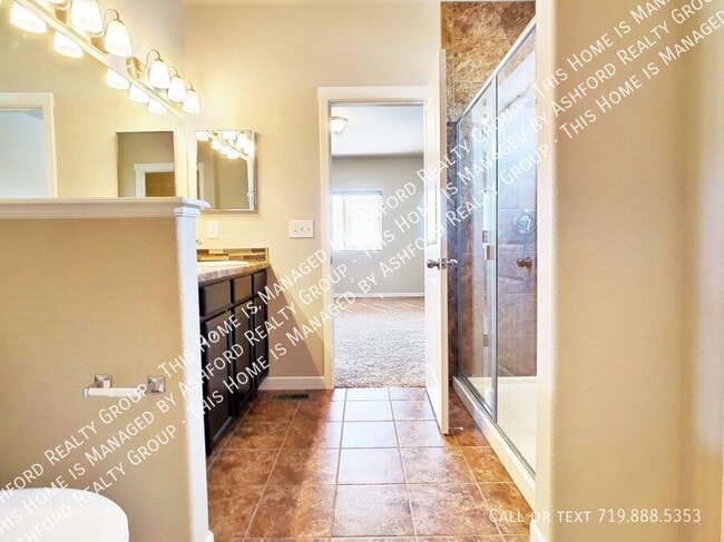 Building Photo - 10111 Jaggar Way