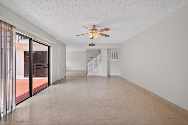 Building Photo - 3312 Spanish Wells Dr