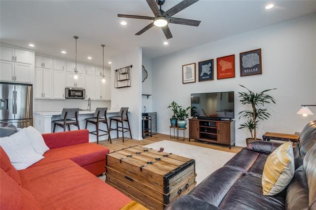 Building Photo - 5923 Hudson St