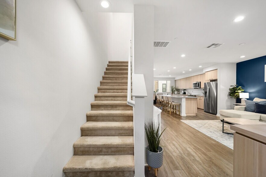 Building Photo - 2874 N Glassell St