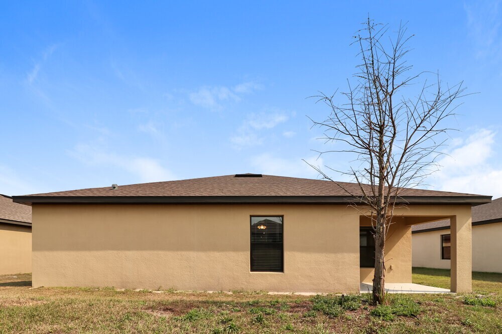 Building Photo - 6953 Redbay Dr