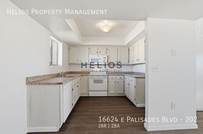 Building Photo - 16624 E Palisades Blvd